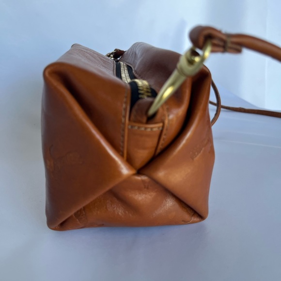 Clare V L’Ami, Natural Rustic with all over Tiger Deboss - Picture 9 of 11